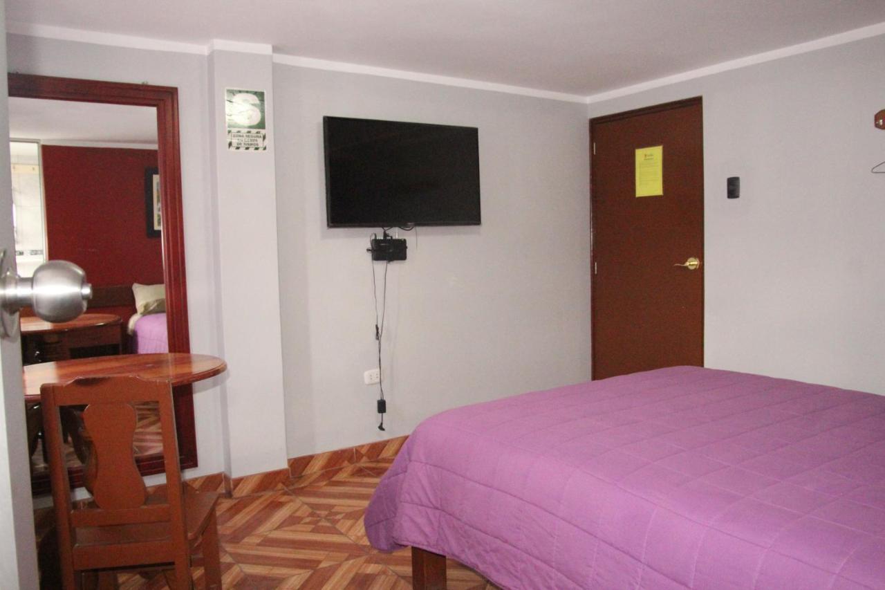 Hostal Florencia Huaraz  Buitenkant foto