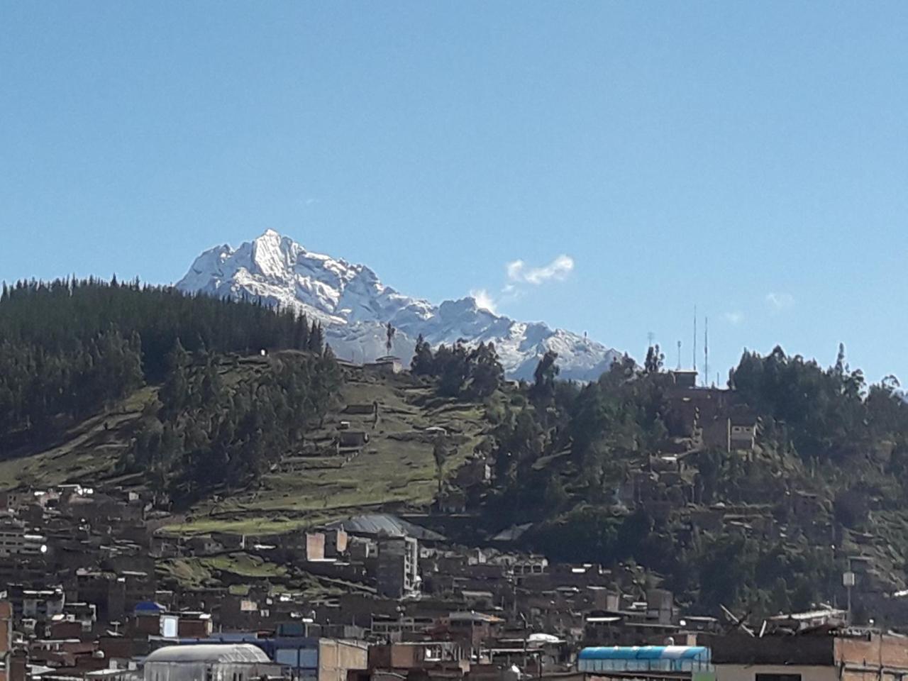 Hostal Florencia Huaraz  Buitenkant foto